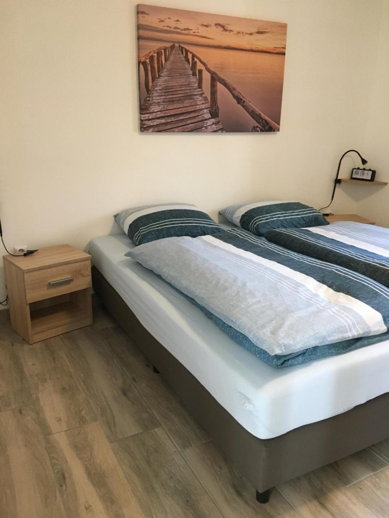 Bungalow Op Bedrijf Met Melkkoeien 더콕스도르프 외부 사진